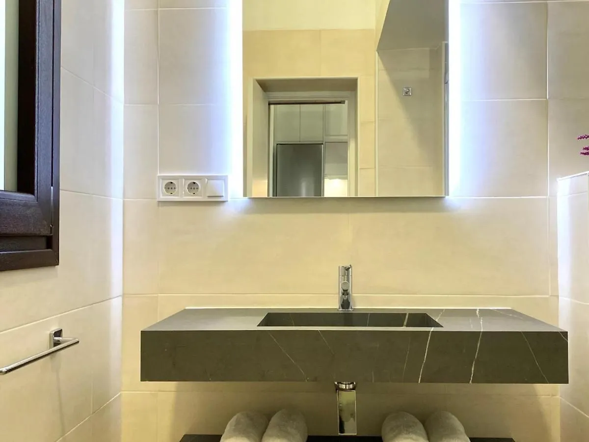 Tr3 Aparcamiento Incluido Familias Loft Almirante Lägenhet Sevilla Spanien